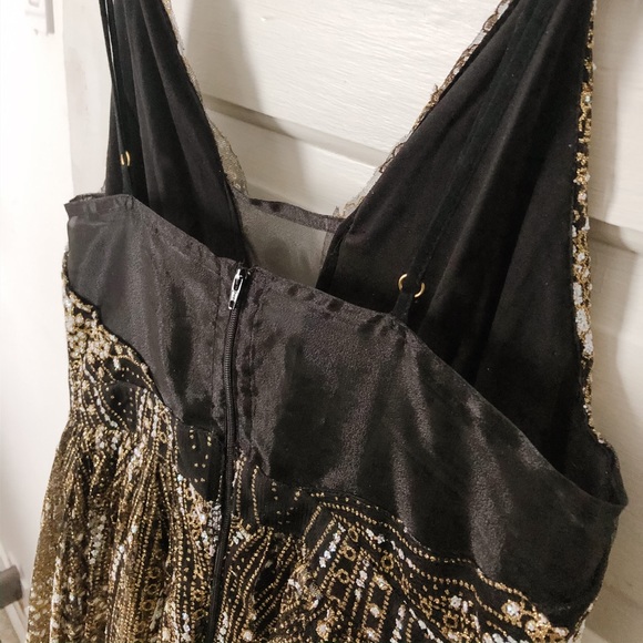 Sparkly Dress - Picture 5 of 5